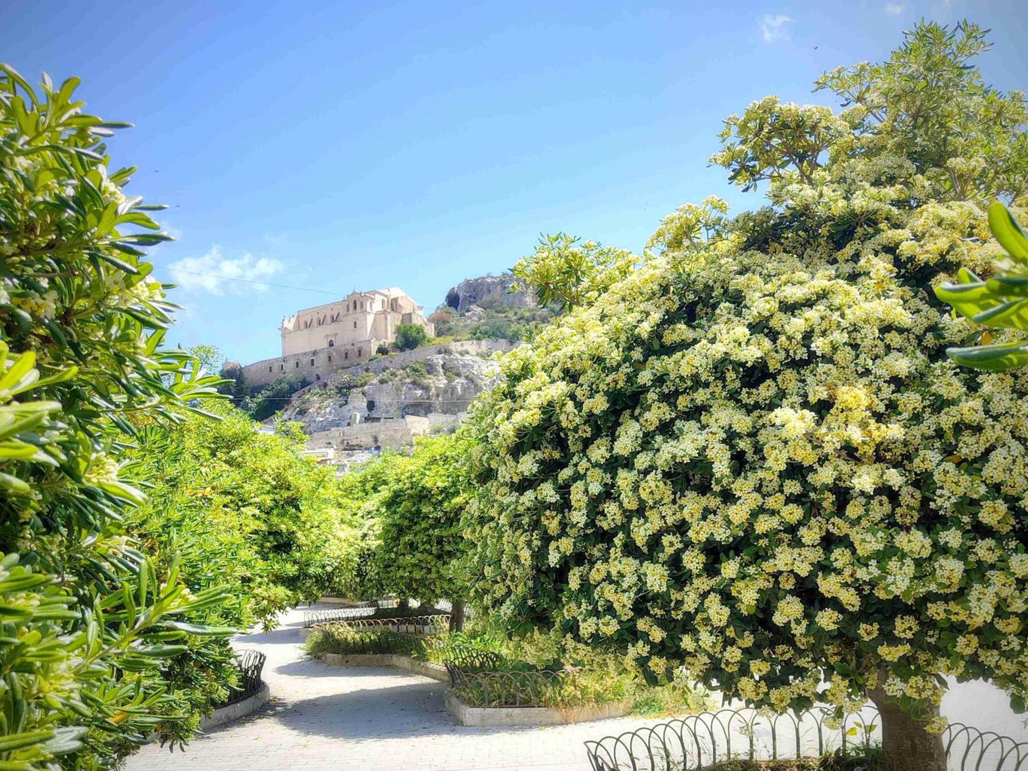 Casa Sicilia - Riviera Sicily Beach Guest House 多纳卢卡他 外观 照片